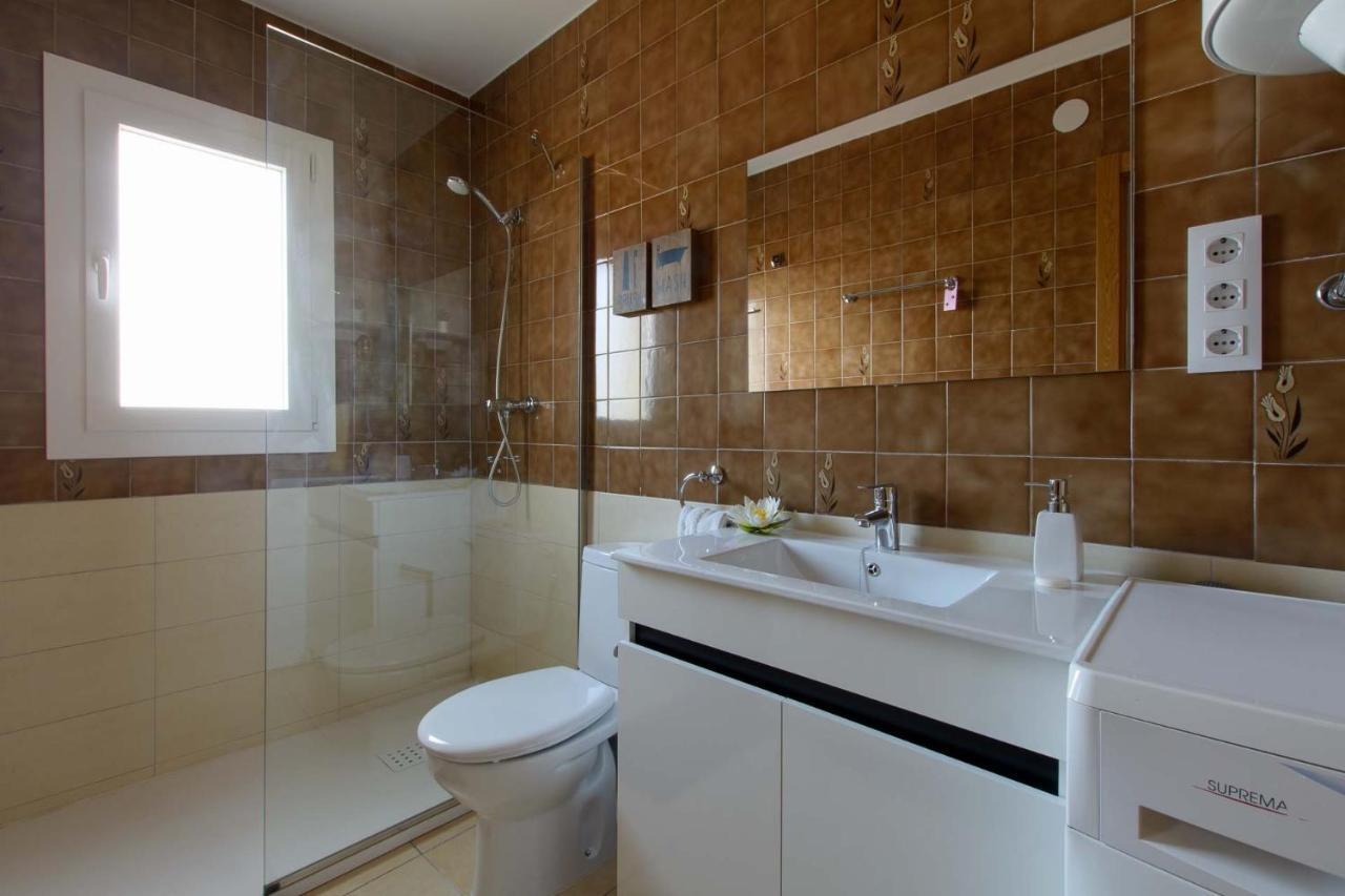 Apartaments La Pertusa 2o Corca  Extérieur photo