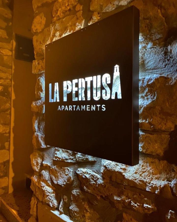 Apartaments La Pertusa 2o Corca  Extérieur photo